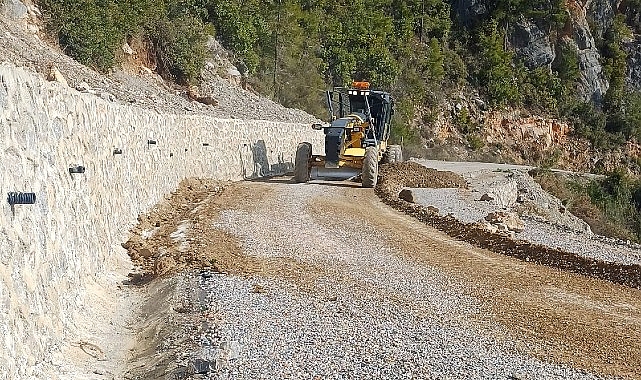 Büyükşehir ekiplerinden Alanya yollarında çalışma- Haber Şafak