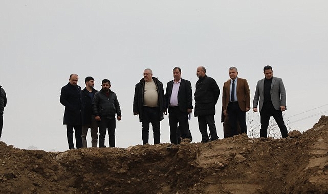Edremit Çayı üzerine yeni köprü hızla ilerliyor- Haber Şafak