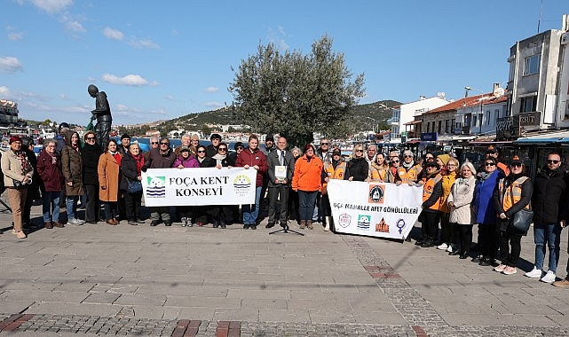 Yüzyılın Felaketinde Kaybedilen Canlar Foçada Anıldı- Haber Şafak