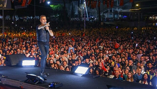 Atatürk’ün Antalya ziyaretinin yıldönümünde Haluk Levent coşkusu- Haber Şafak