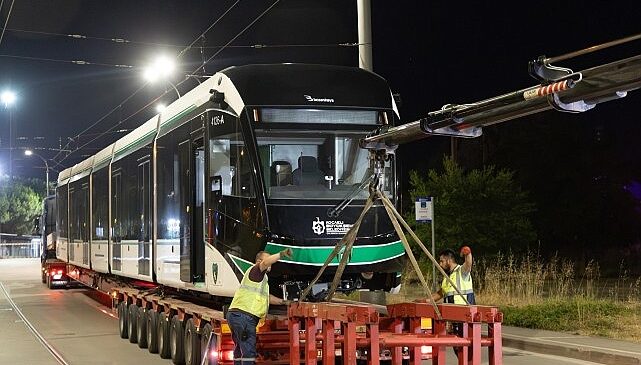 8’inci tramvay konforlu ulaşım ailesine katıldı- Haber Şafak