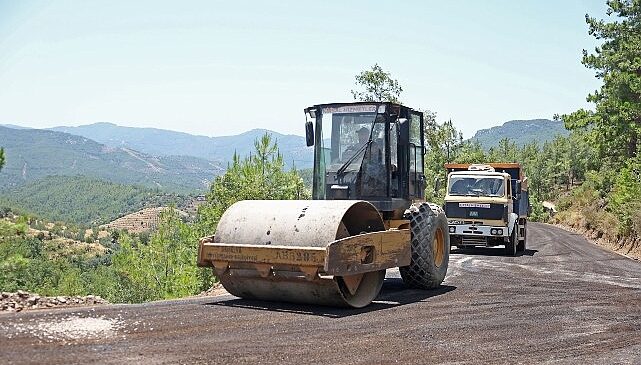Alanya Şıhlar Mahalle yolu asfalta kavuştu – Haber Şafak