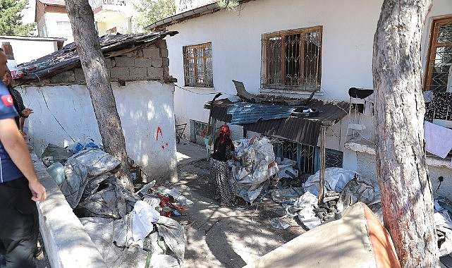 Atık Denetimleri Kapsamında Dört Adreste Daha Temizlik Yapıldı- Haber Şafak