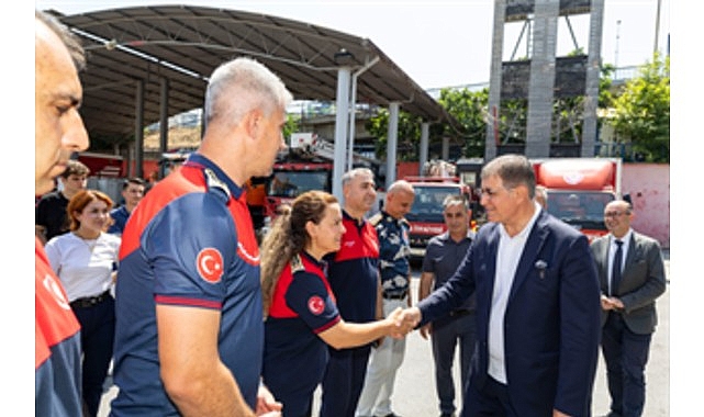 Başkan Tugay’dan ateş savaşçılarına teşekkür ziyareti- Haber Şafak