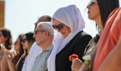 Buca’da Mavi Kelebekler için hüzün dolu anma – Haber Şafak