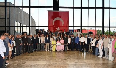Büyükşehir’e anlamlı plaket- Haber Şafak