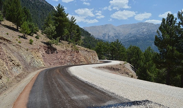 Büyükşehir’in kırsalda yol atağı sürüyor- Haber Şafak