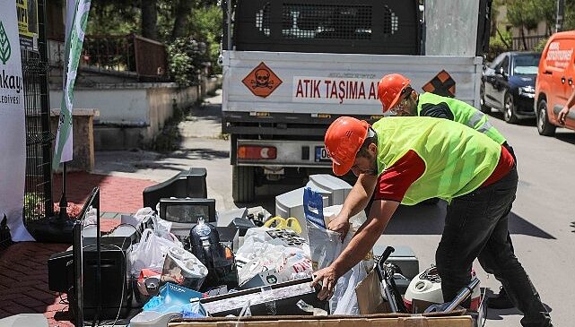 Çankaya’da Elektronik Atıklar Geri Dönüşüme Kazandırılıyor- Haber Şafak