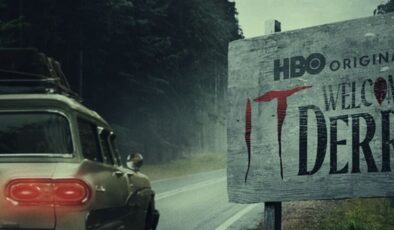 HBO Orijinal Dizisi ‘IT: Welcome to Derry’ Ekim’de Geliyor: Pennywise Geri Dönüyor!