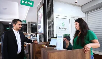 Güner, Öğle Yemeğini Vatandaşlarla Birlikte Yedi- Haber Şafak