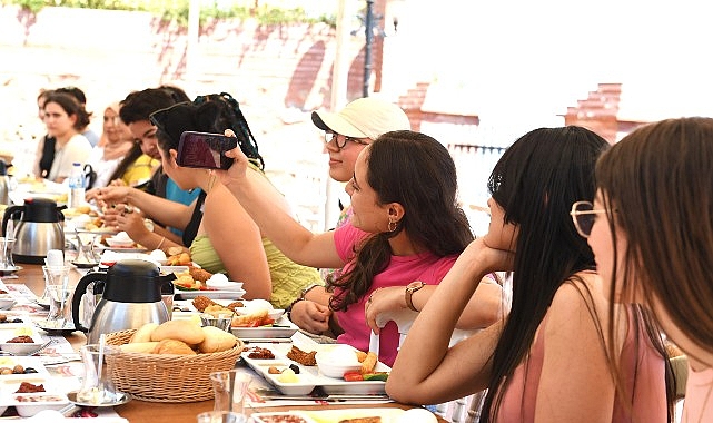 Yabancı öğrenciler sosyal medya hesaplarında Osmangazi’yi tanıtacak- Haber Şafak