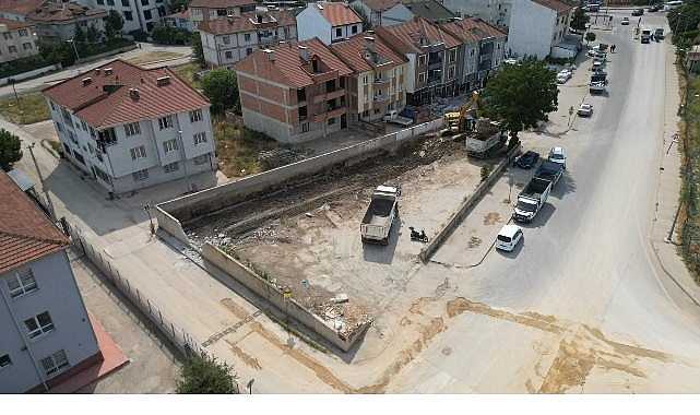 İnegöl’e 43 Araçlık Yeni Otopark Geliyor