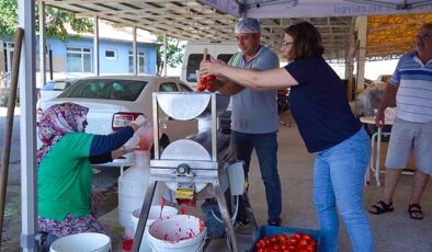 Ayvalık’ta Kadınlar İçin Ücretsiz Salça Makinesi Hizmeti Başlıyor