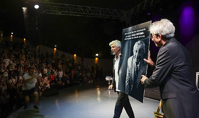 Buca’da Zeki & Metin Sahnesi Coşkuyla Yeniden Açıldı