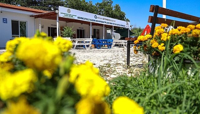 Antalya’da Kadınlar Yöresel Lezzetlerle Ekonomiye Katkı Sağlıyor
