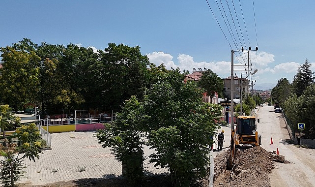 Elmalı Gündoğan Mahallesi’ne 2 Kilometrelik Su Hattı