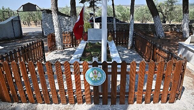 Manisa’da Şehit Kabirleri Yenileniyor