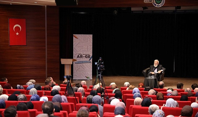 Prof. Dr. Sadettin Ökten İnegöl’de Medeniyet ve Kimlik Konuştu