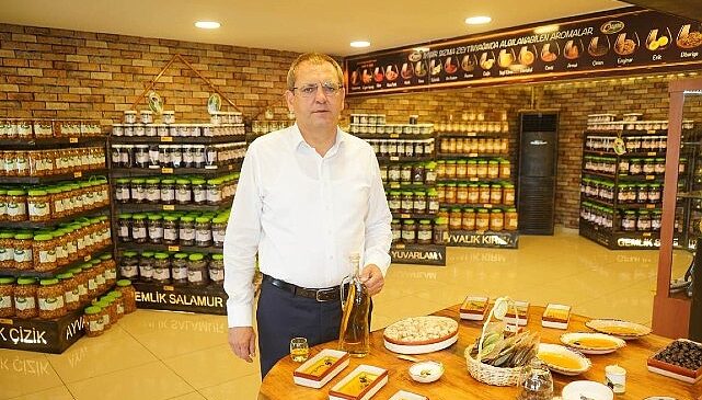 Ayvalık Belediye Başkanı Mesut Ergin’den internet üzerinden Ayvalık zeytinyağı alacak olan tüketicilere uyarı!- Haber Şafak