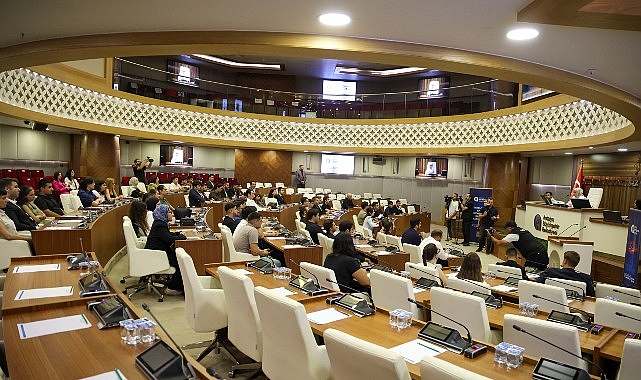 Büyükşehir Gençlik Meclisi kentin geleceğine ışık tutuyor- Haber Şafak
