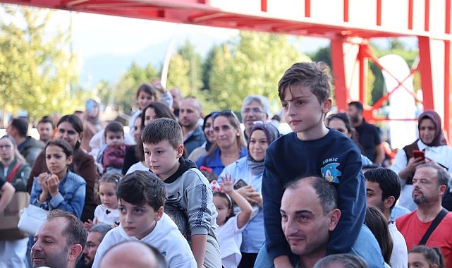 Fenomen Doğancan Özadlı Kitap Fuarı’nı salladı- Haber Şafak
