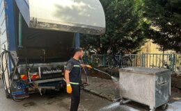 Gölcük’te çöp konteynerleri düzenli olarak temizleniyor- Haber Şafak