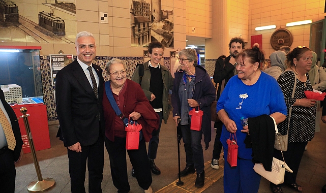 İETT’den Dünya Yaşlılar Günü’nde Anlamlı Ziyaret- Haber Şafak