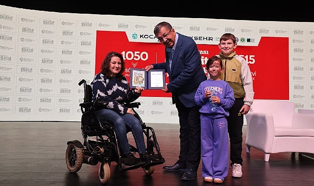 İnanç, Kitap Fuarı’nda “Can Veren Pervaneleri” anlattı- Haber Şafak