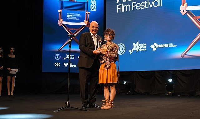 İnegöl Belediyesi Şehir Tiyatrosu Öğrencisinden Gururlandıran Başarı- Haber Şafak