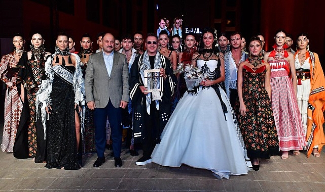 Şanlıurfa’da Moda Rüzgarı Esti!- Haber Şafak