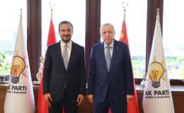 Cumhurbaşkanı Erdoğan, AK Parti İstanbul İl Başkanlığını ziyaret etti