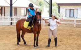 ALİAPARK ATLI SPOR KULÜBÜ’NDE İLK LİSANS SINAVI GERÇEKLEŞTİRİLDİ
