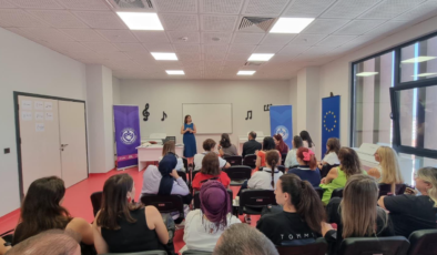 ALİAĞA’DA GENÇLİK ÇALIŞTAYI DÜZENLENDİ
