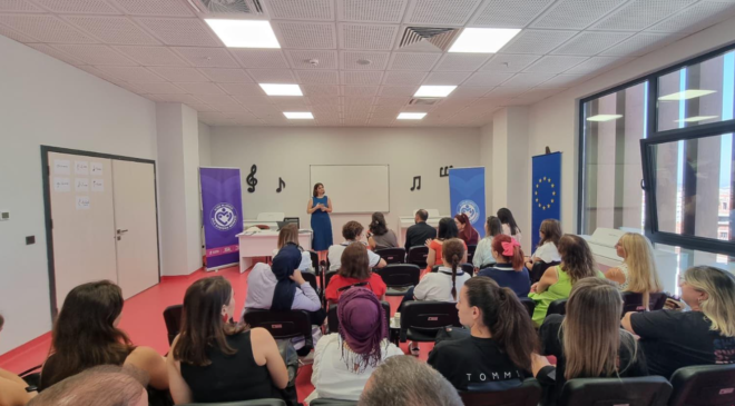 ALİAĞA’DA GENÇLİK ÇALIŞTAYI DÜZENLENDİ